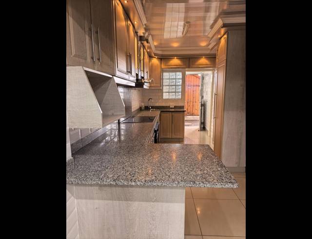 4 BEDROOM HOUSE FOR SALE IN FOREST HAVEN